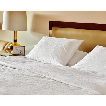 Jacquard Duvet Cover (white or Off White )