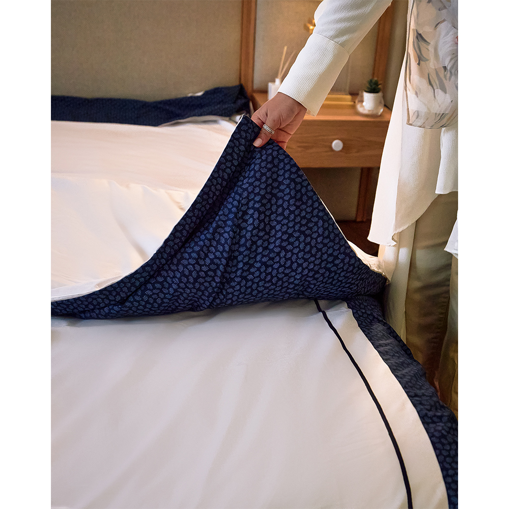 Navy Leaves Embroidered Duvet cover