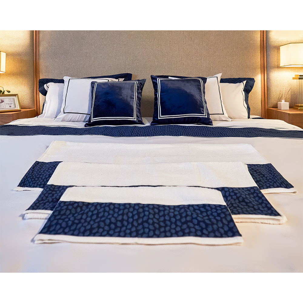 Navy Leaves set's Cushion