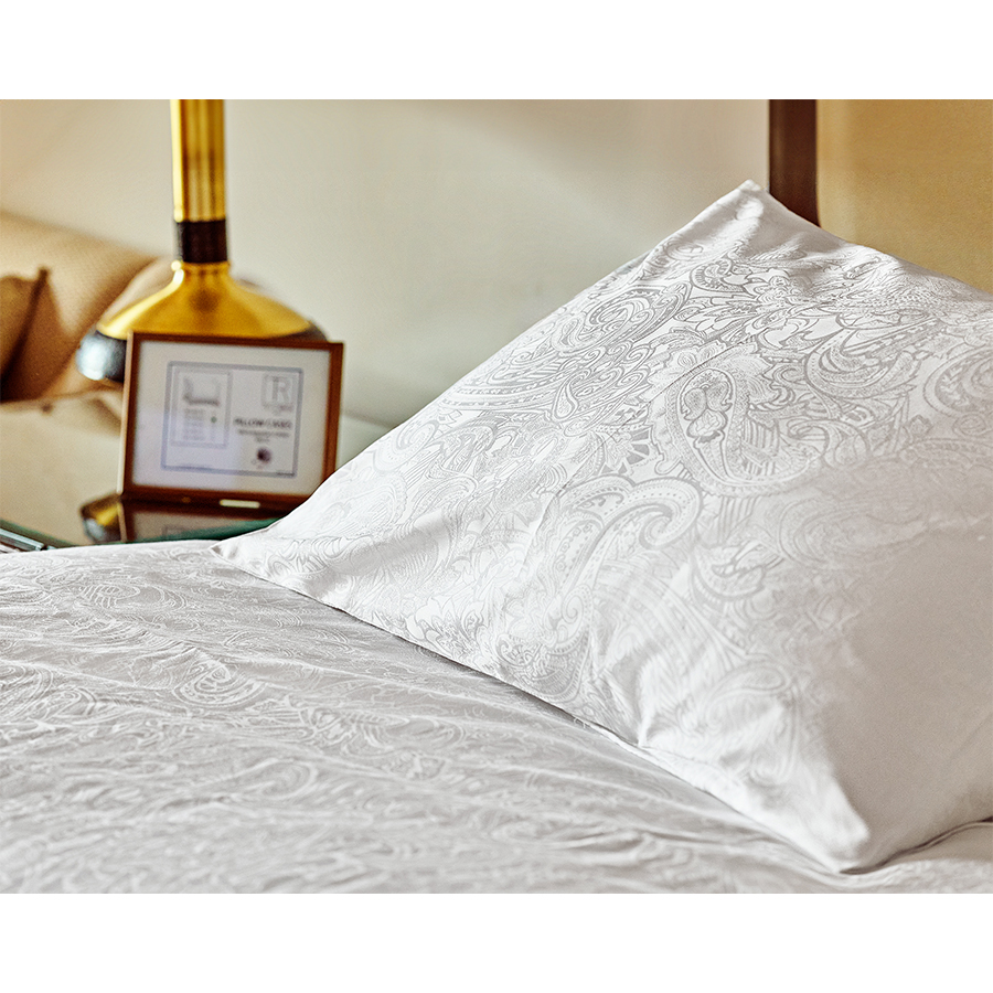 Jacquard Duvet Cover (white or Off White )