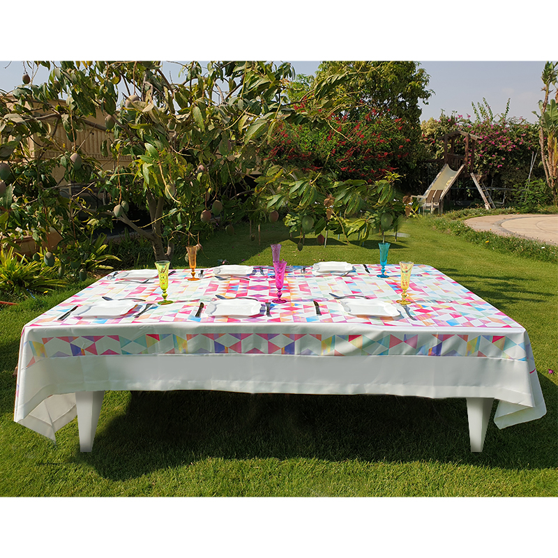 Triangles Table Cloth 180 x 300 cm