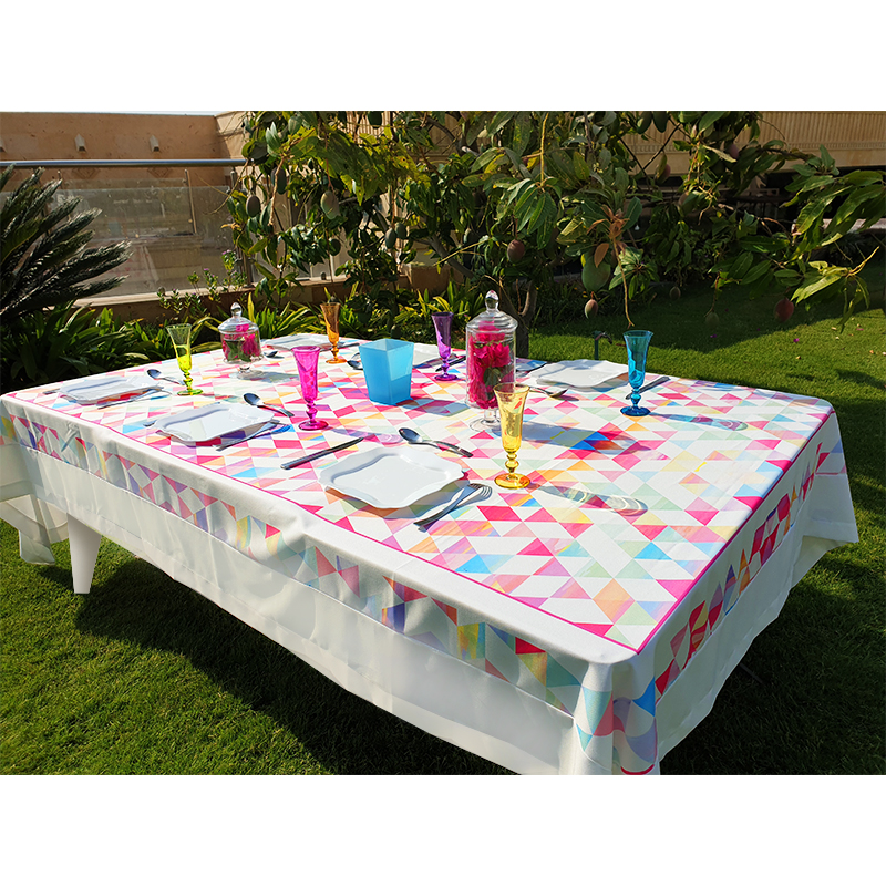 Triangles Table Cloth 180 x 300 cm