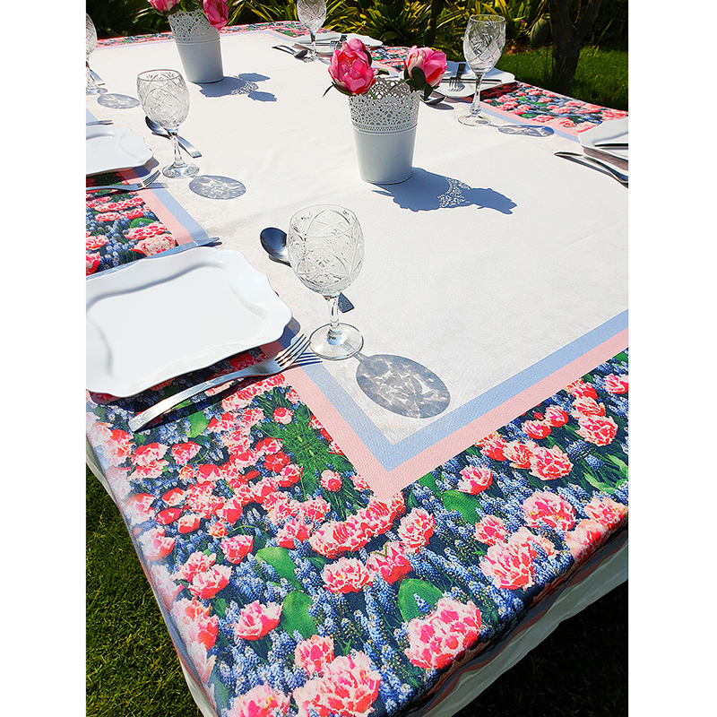 Salmon Roses Tablecloth 180 x 300 cm