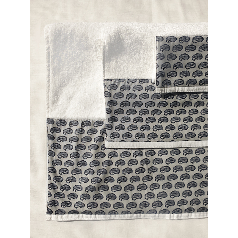 Black kashmir single Towel