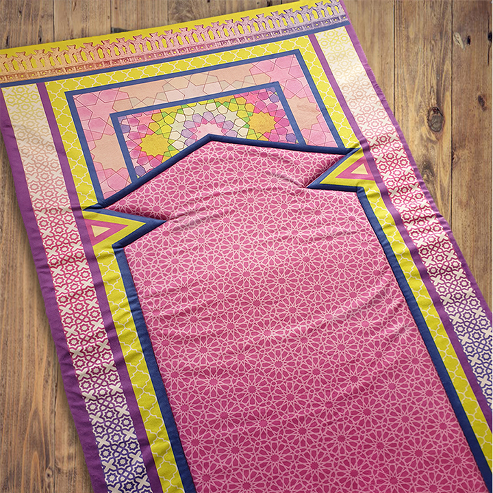 Magenta praying carpet + Quran Cover