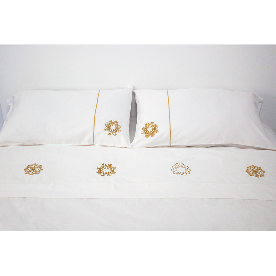 Gold Embroidered Full Bed set 